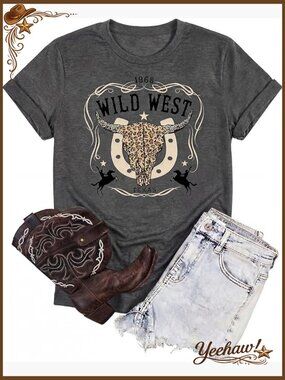 Vintage Cow Skull Graphic Tee Short Sleeve Crewneck Western Shirt Women's